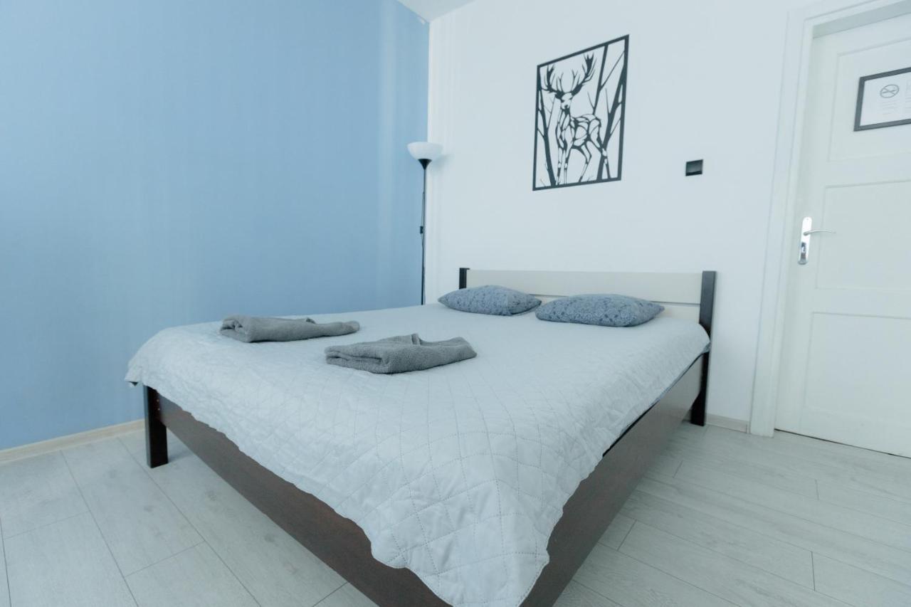 Hidden Peak - Guestrooms Варшава Екстериор снимка