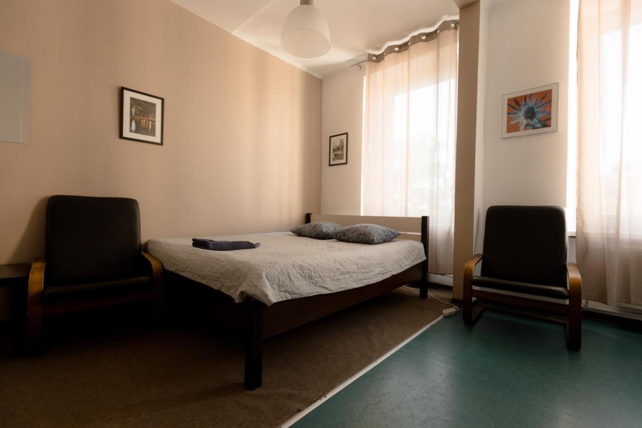 Hidden Peak - Guestrooms Варшава Екстериор снимка