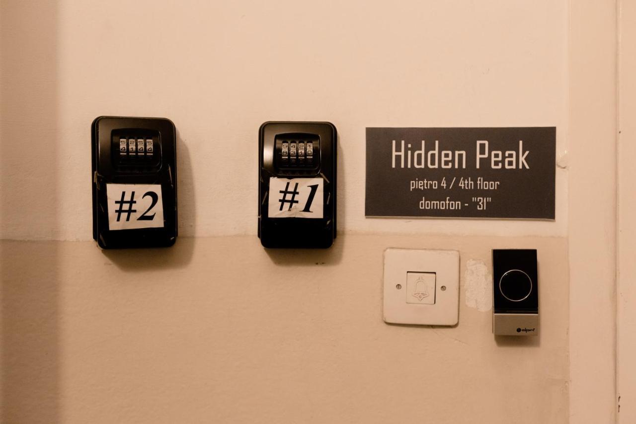 Hidden Peak - Guestrooms Варшава Екстериор снимка